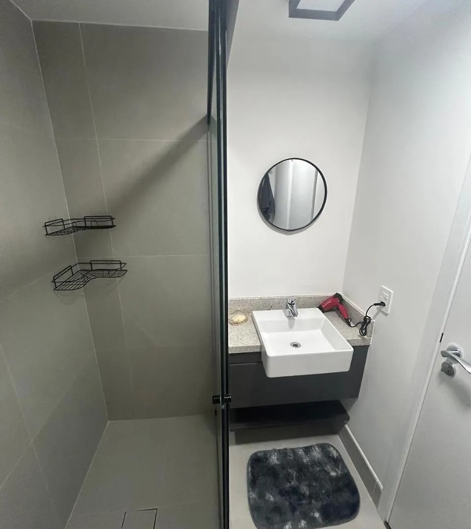 Skyline Porto Alegre - Apartamento Mobiliado Com Wi-Fi E Academia No Condominio 公寓